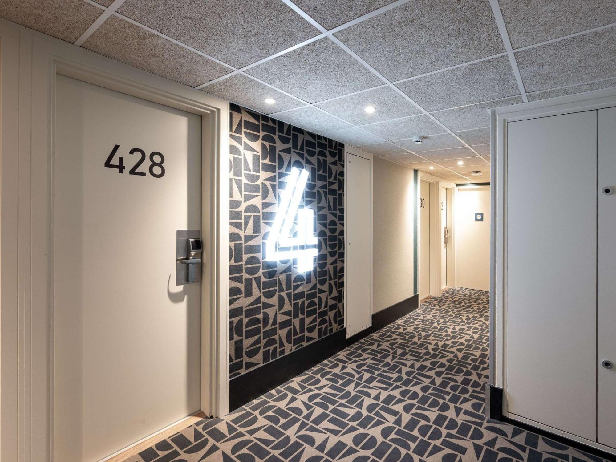 Ibis Budget Lyon Centre Confluence Εξωτερικό φωτογραφία