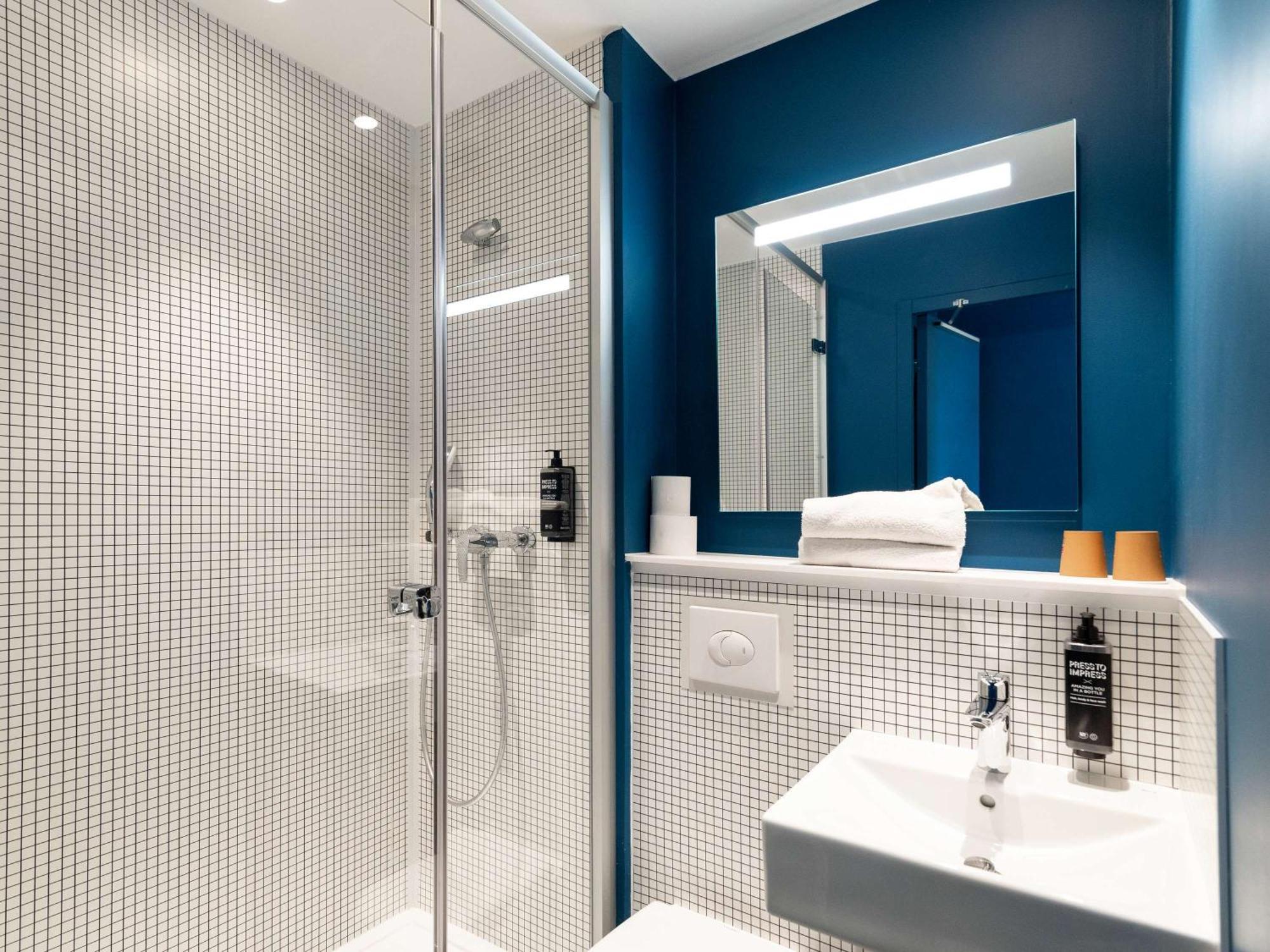 Ibis Budget Lyon Centre Confluence Εξωτερικό φωτογραφία